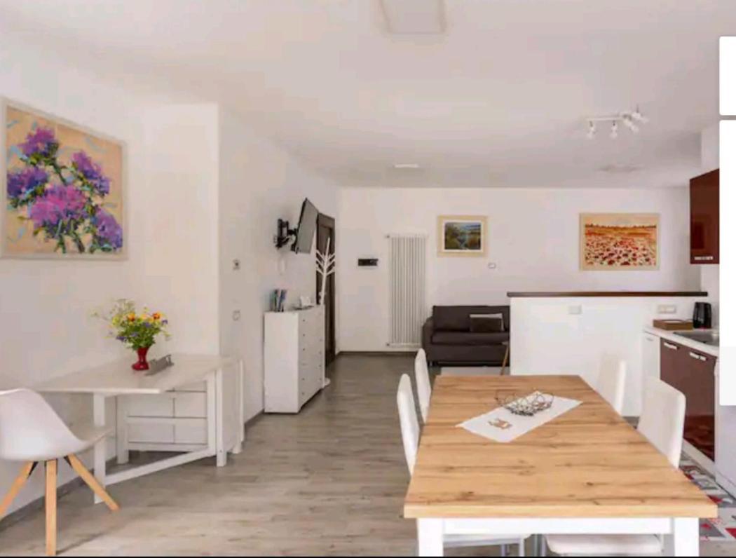 Iris Home Camblione Exterior foto