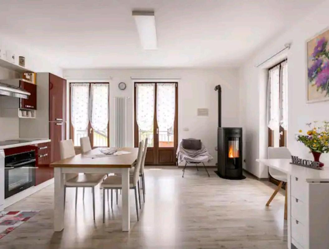 Iris Home Camblione Zimmer foto